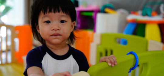 女孩患玫瑰糠疹