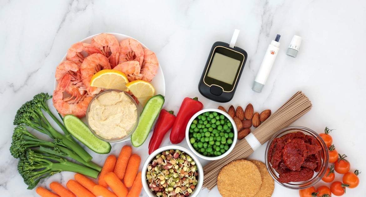 新鮮蔬菜、果仁、蝦和升糖指數機