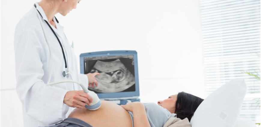 prenatal-checkup-women-and-doctor
