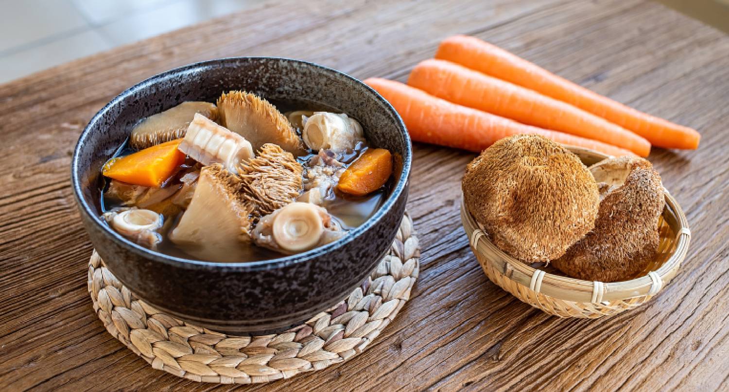 猴頭菇紅蘿蔔湯