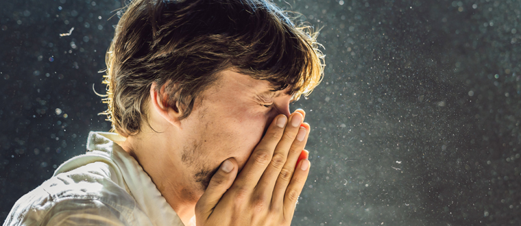 男士因敏感而打乞嗤