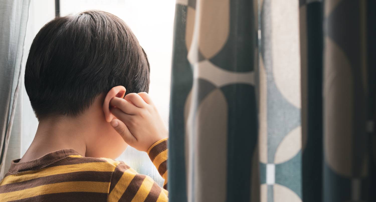 未能適應社交的男孩