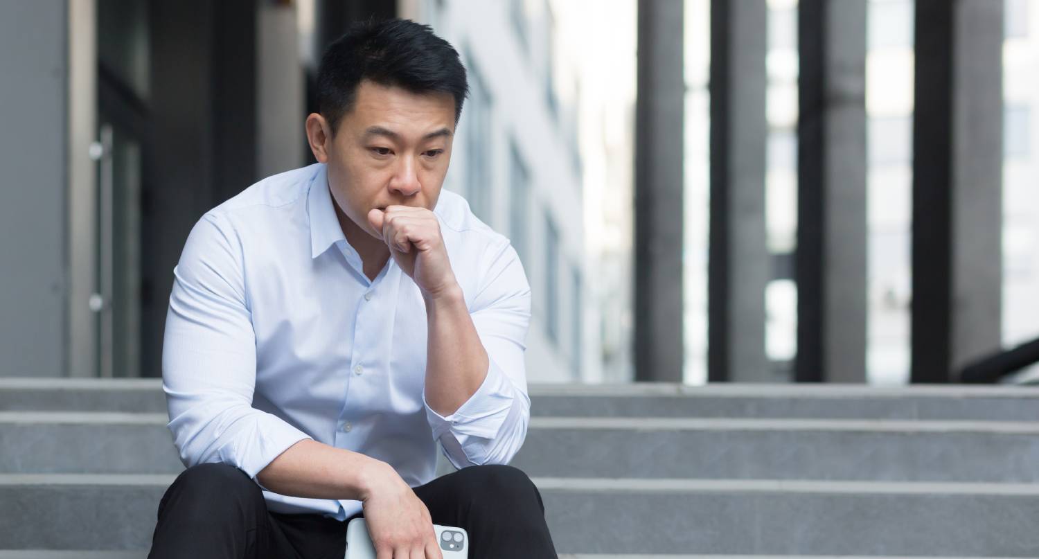 中年男子感到擔心